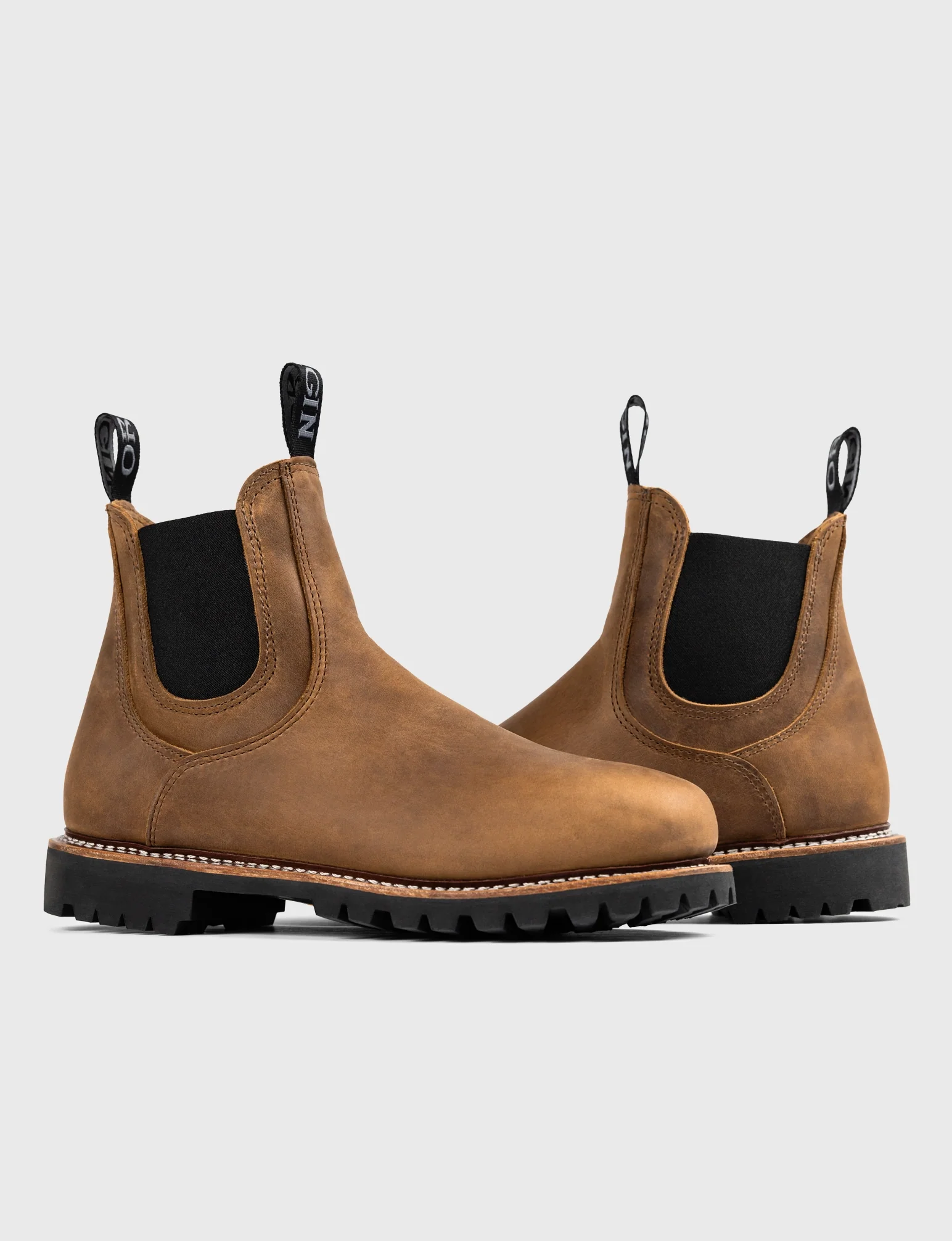IRONSIDE CHELSEA BOOT BIG LUG SOLE - Image 9