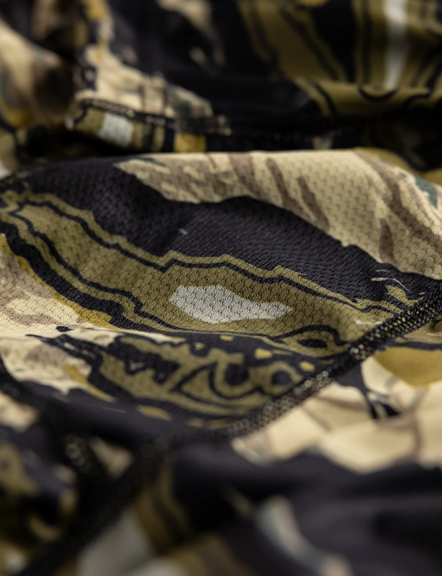ORIGIN RTX® brrr° RAPTOR CAMO COOLING CREW SS - Image 16