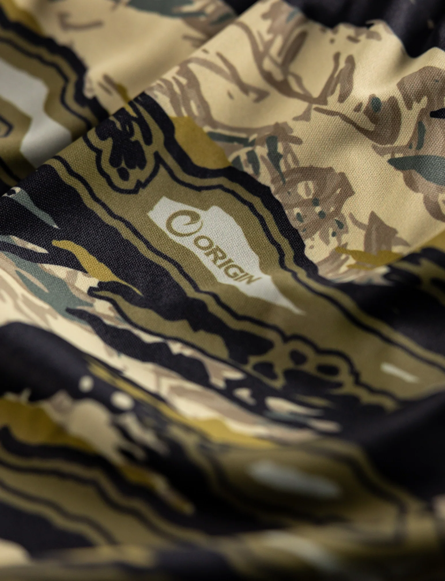 ORIGIN RTX® brrr° RAPTOR CAMO COOLING HOODIE - Image 15