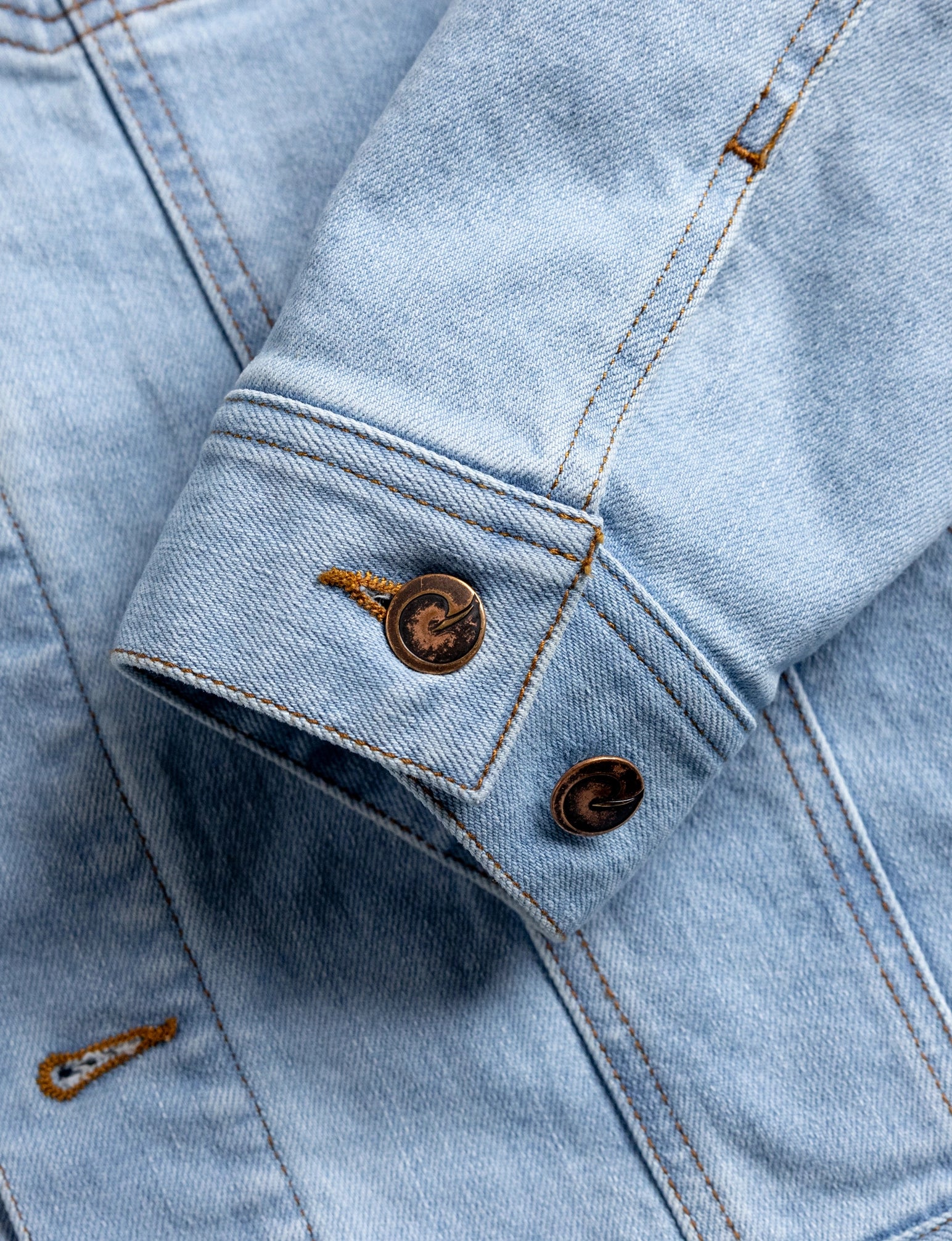 THE MAVERICK DENIM JACKET - Image 19