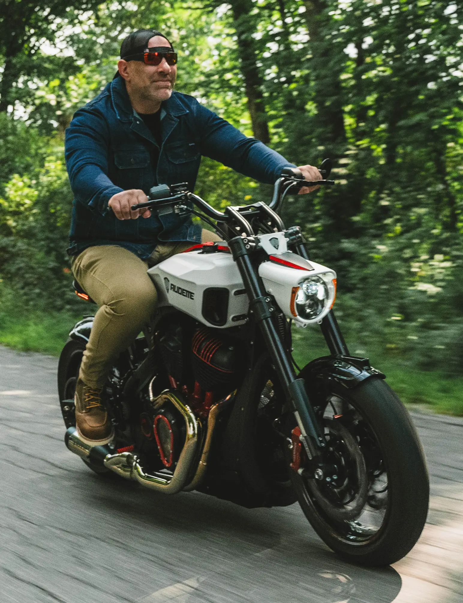 THE MAVERICK DENIM JACKET - Image 6