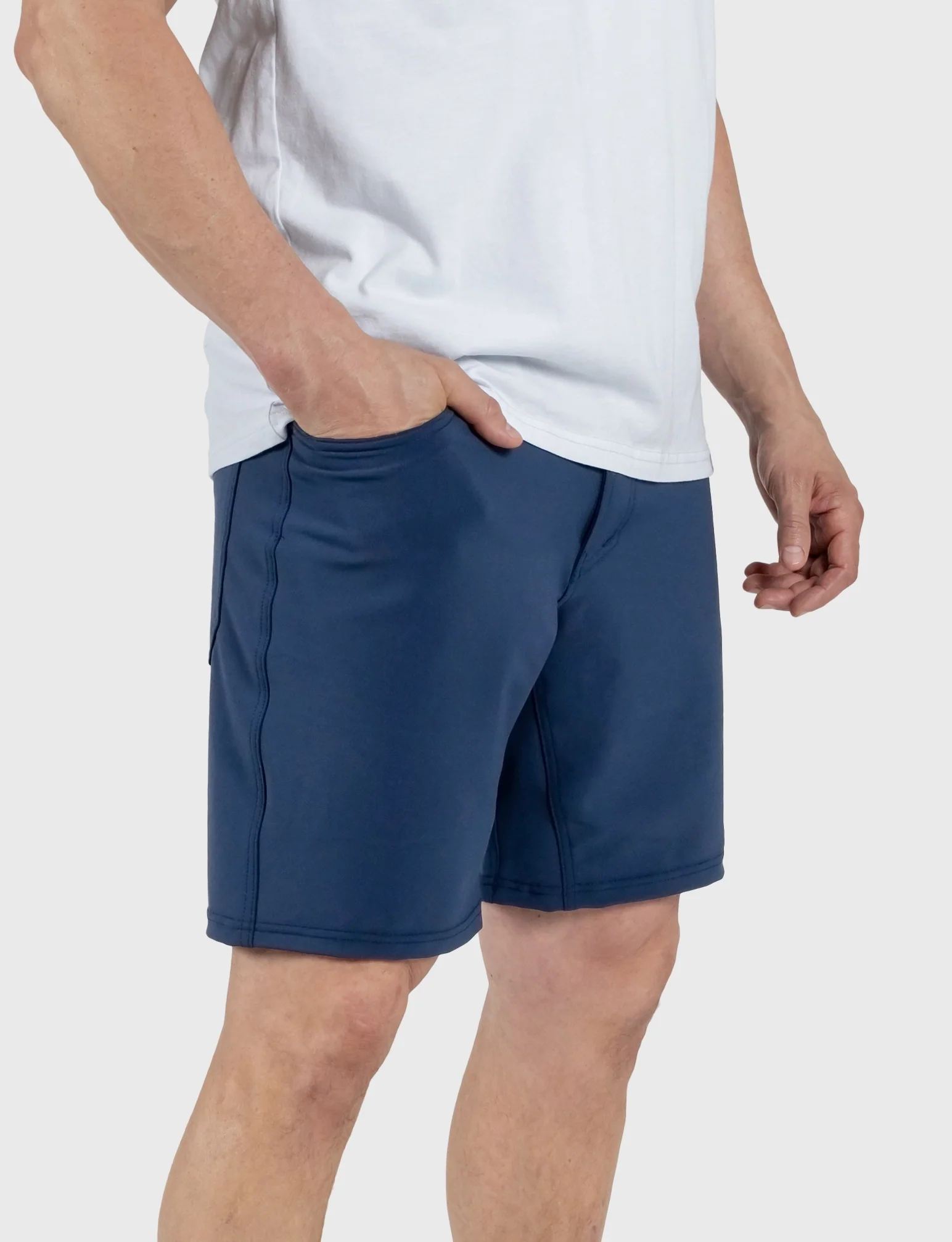VRSA LITE STRETCH PERFORMANCE SHORT 9" - RETIRED STYLE - Image 5